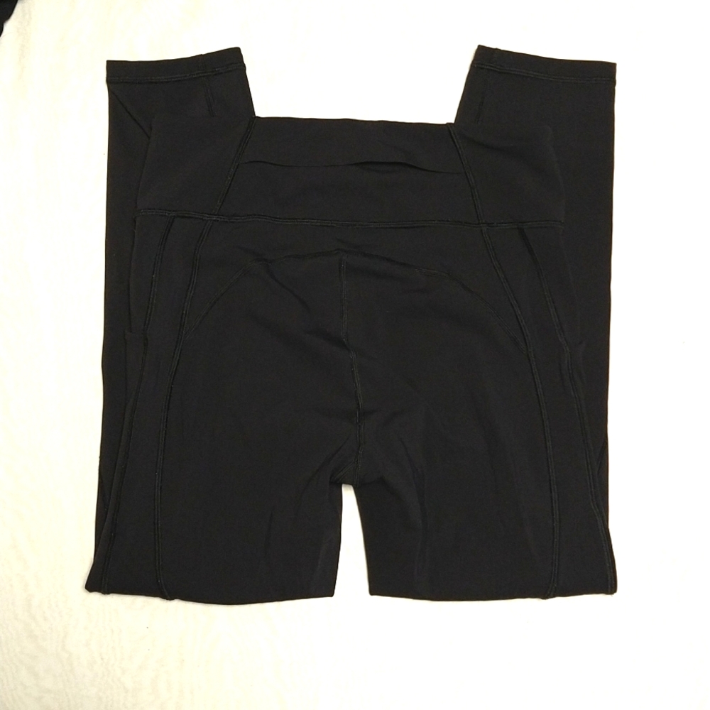🍋 Lululemon Capris, size 6 - Picture 4 of 10